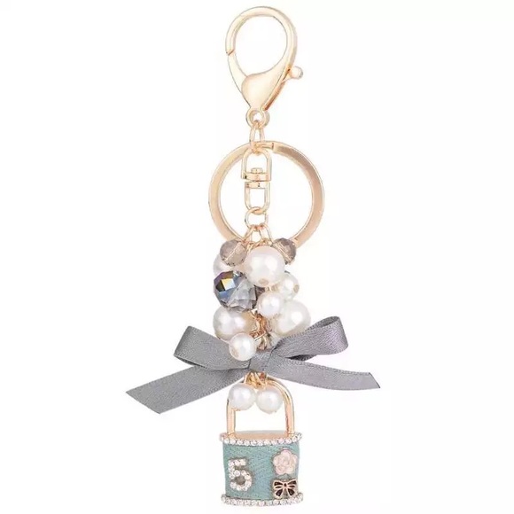 Gorgeous Blue Purse with Crystals & Pearls Keychain Charm - Picture 3 of 14